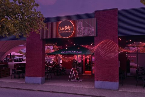 Radio Commercial - Très Belge